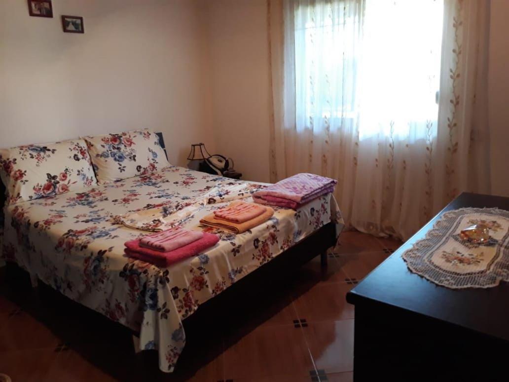 Villa Mukaj Fratar Luaran gambar